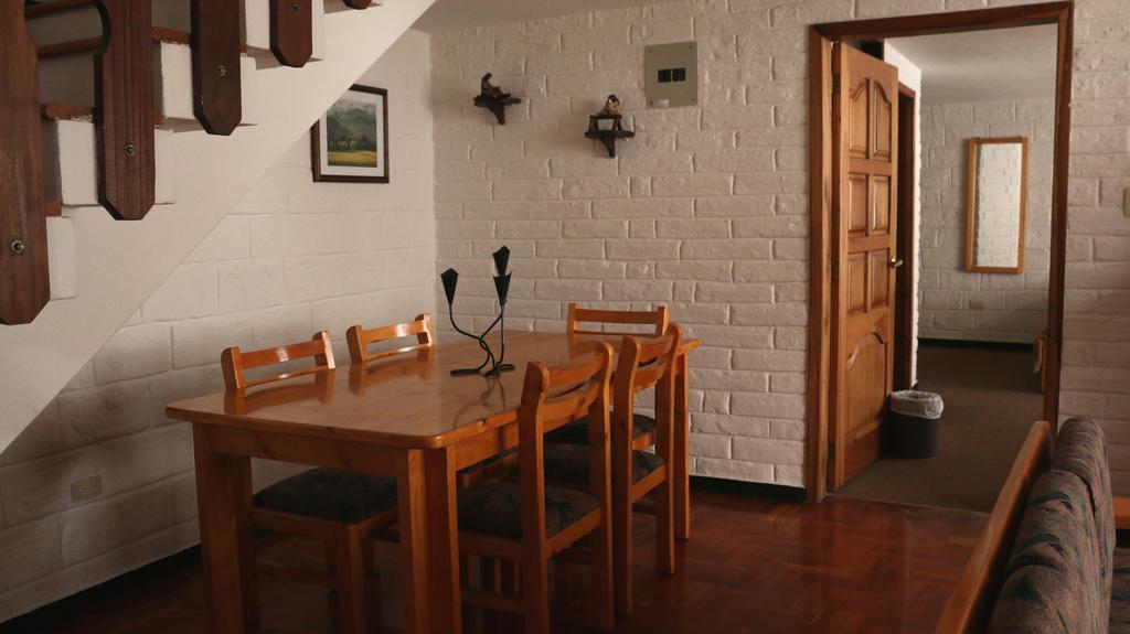 Apartamentos Los Quipus Quito Habitación foto