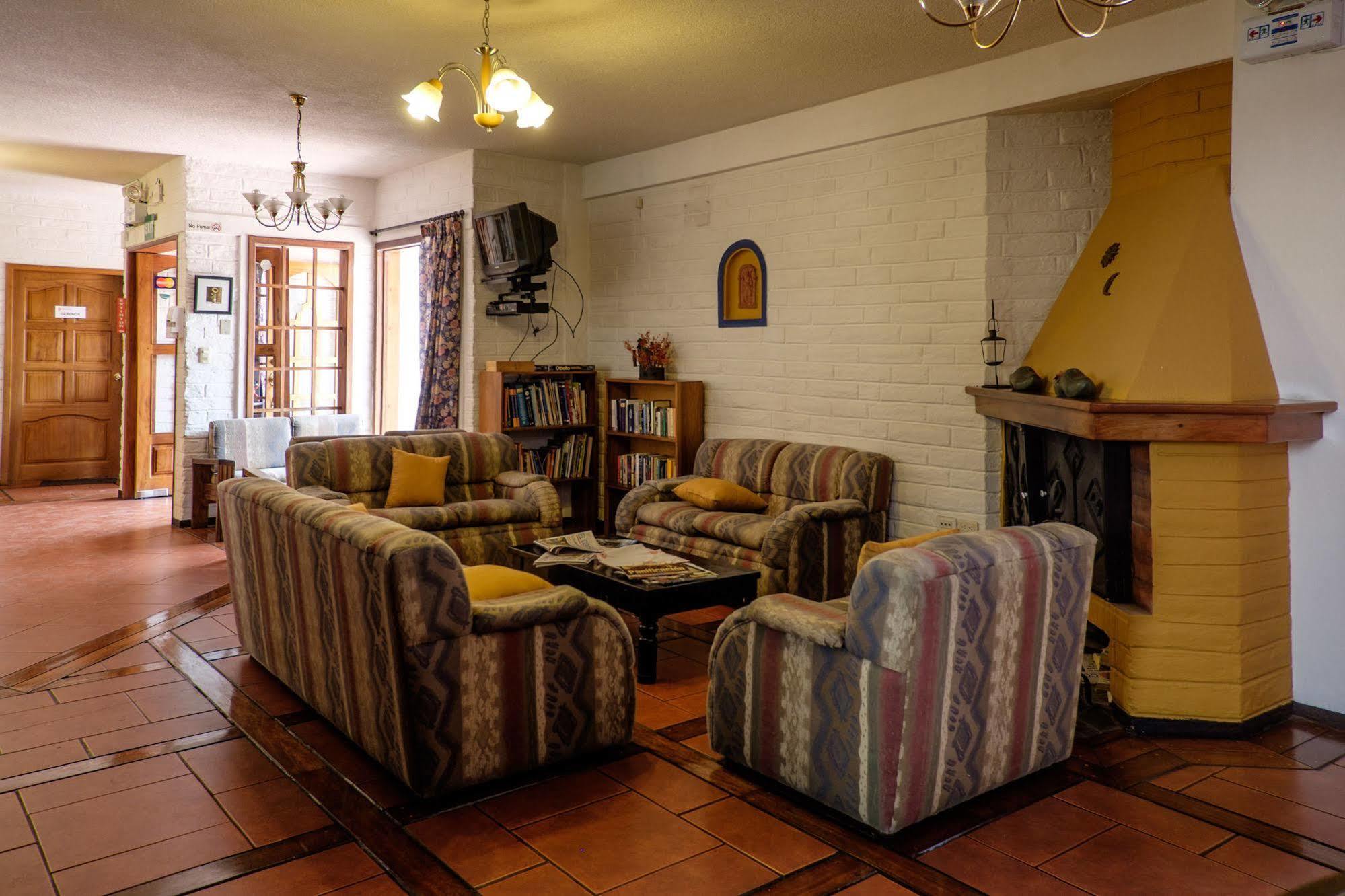 Apartamentos Los Quipus Quito Exterior foto